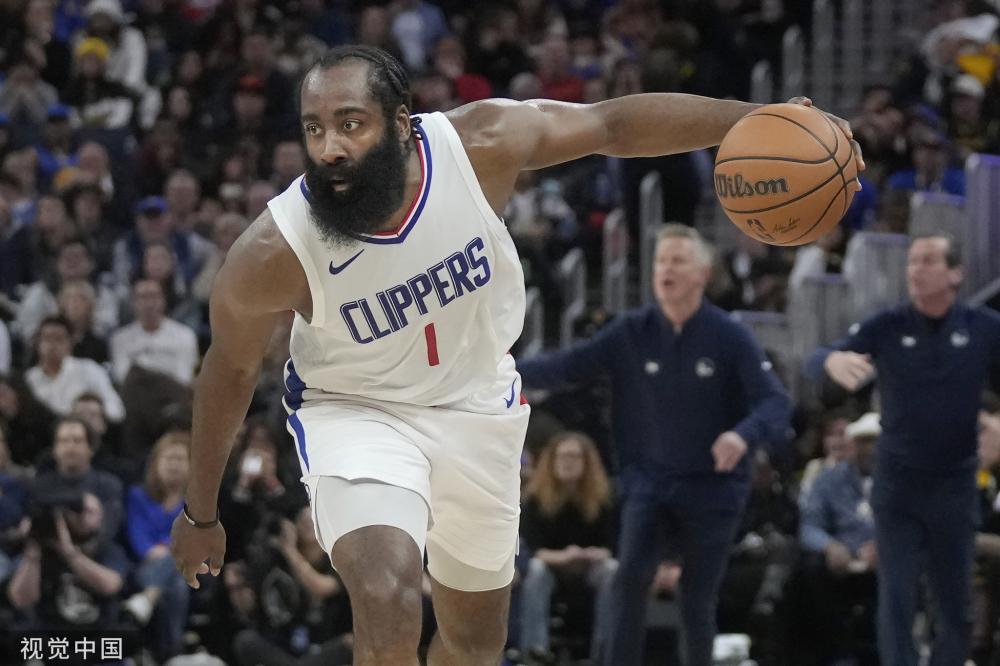 示了足球比 示了足球比